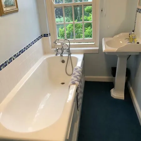 Semesterbostad The Wing At Brook Hall Nr York & Leeds - Free Hot Tub Tadcaster